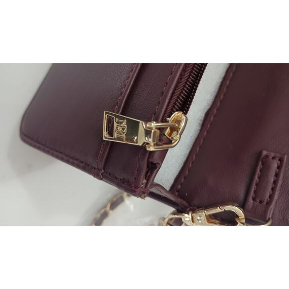 NWT Badgley Mitshka Plum Crossbody Gold chain 9.5x6.5 inches. Regencycore, Chic - Picture 10 of 11